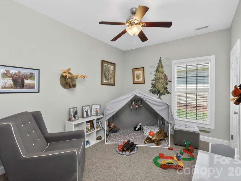 1047 Curry Way, Matthews, NC 28104.  MLS# CAR4388516, YatesRealty ID 34524. Third Bedroom/ Flex space