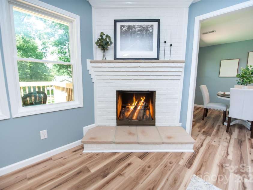113 Oakleaf Drive, Landrum, SC 29356.  MLS# CAR4281500, YatesRealty ID 34526. 