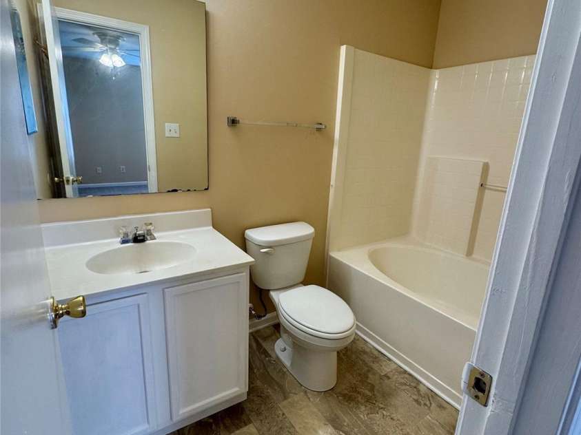 3008 Rockingham Court, Concord, NC 28025.  MLS# CAR4399053, YatesRealty ID 34526. Primary Bath