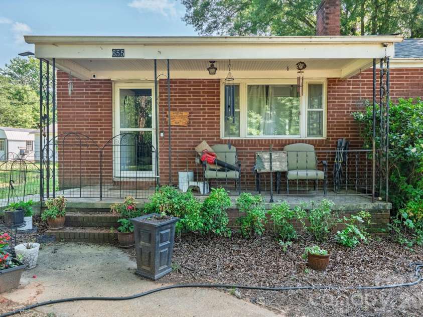 655 Edmiston Road, Mt Ulla, NC 28125.  MLS# CAR4391413, YatesRealty ID 34527. 