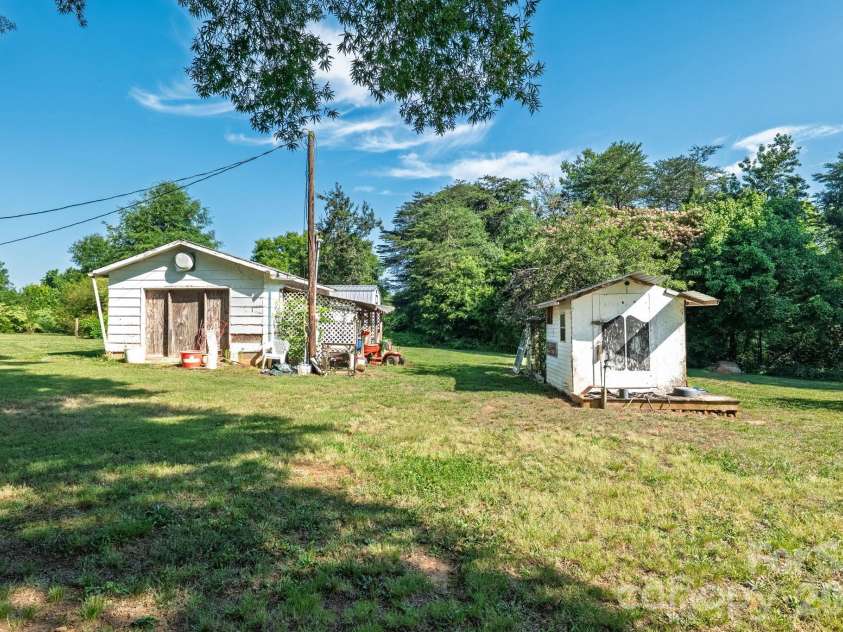 655 Edmiston Road, Mt Ulla, NC 28125.  MLS# CAR4391413, YatesRealty ID 34527. 