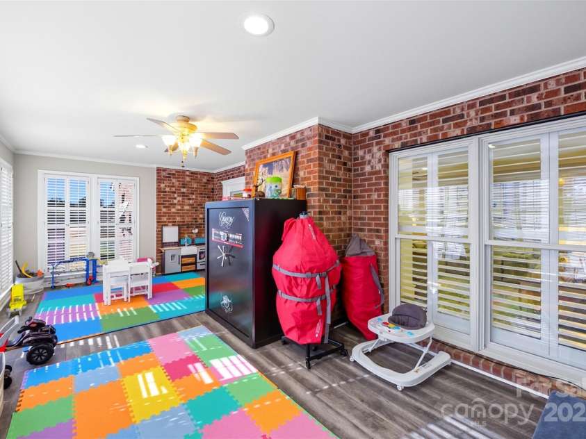 133 Lewis Farm Road, Bessemer City, NC 28016.  MLS# CAR4309644, YatesRealty ID 3453. 