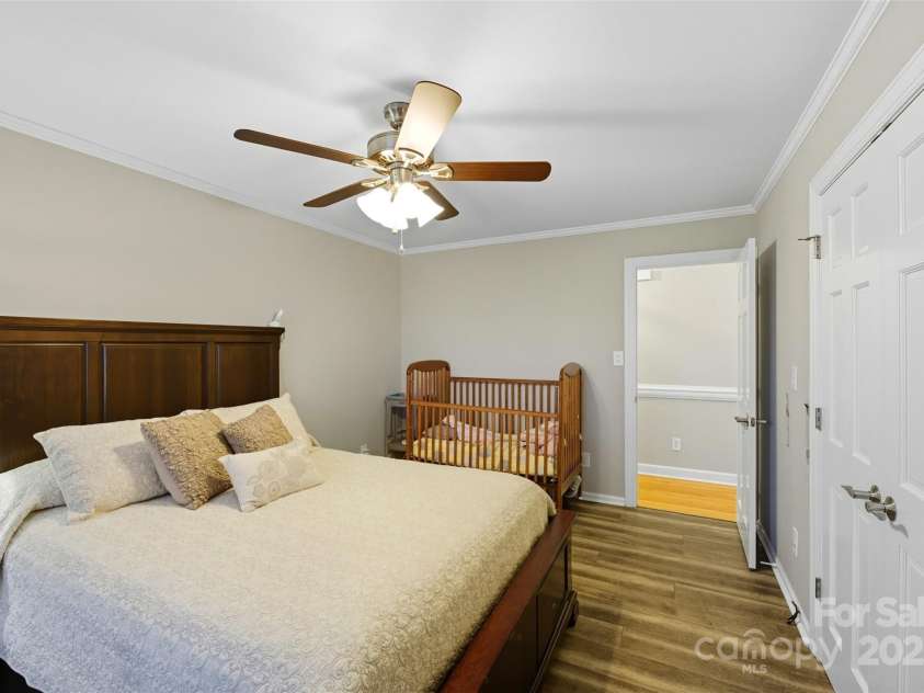 133 Lewis Farm Road, Bessemer City, NC 28016.  MLS# CAR4309644, YatesRealty ID 3453. 