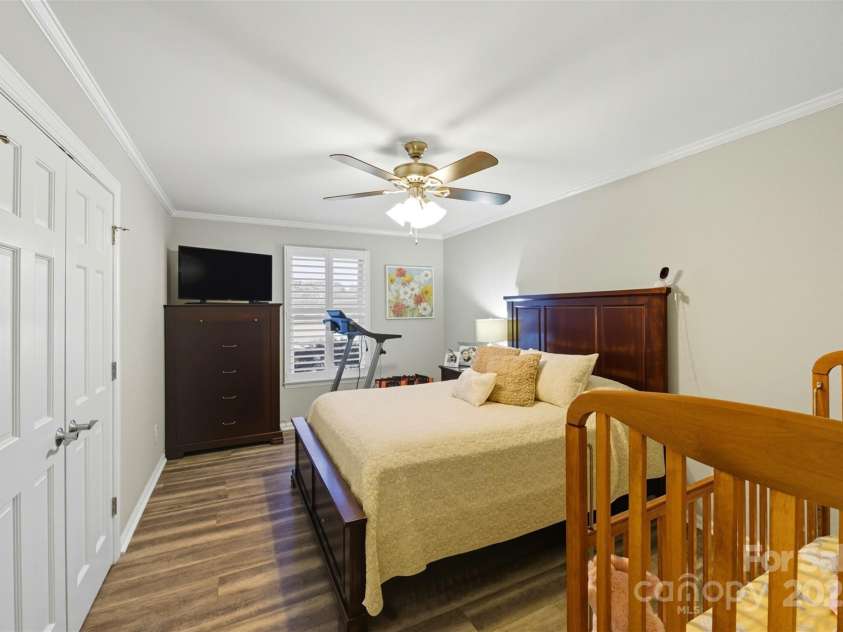 133 Lewis Farm Road, Bessemer City, NC 28016.  MLS# CAR4309644, YatesRealty ID 3453. 