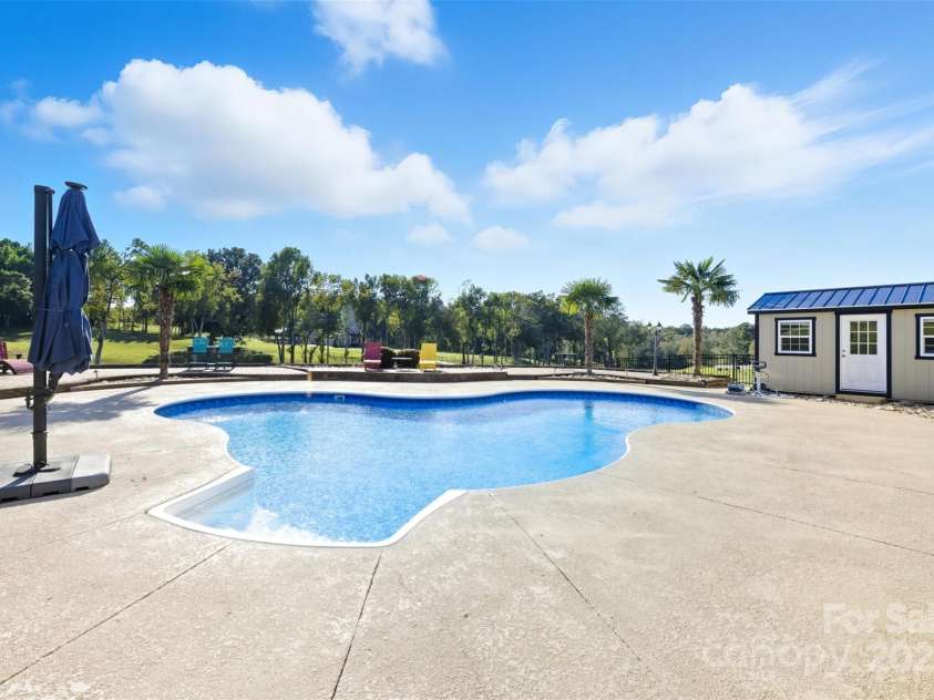 133 Lewis Farm Road, Bessemer City, NC 28016.  MLS# CAR4309644, YatesRealty ID 3453. 