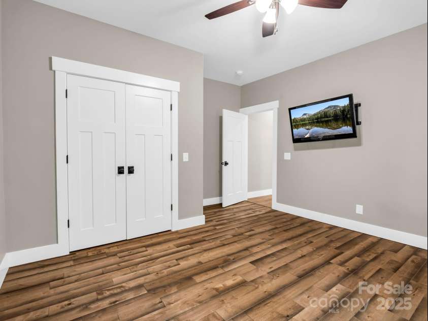 38 Scenic View Drive, Hendersonville, NC 28792.  MLS# CAR4288611, YatesRealty ID 34530. Guest Bedroom #2 