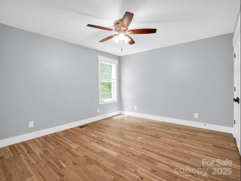 38 Scenic View Drive, Hendersonville, NC 28792.  MLS# CAR4288611, YatesRealty ID 34530. Lower Level Guest Bed #3 