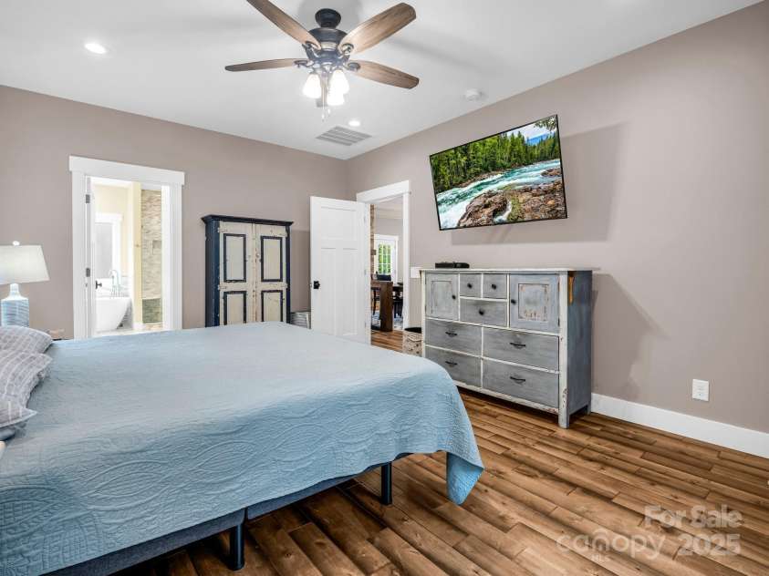 38 Scenic View Drive, Hendersonville, NC 28792.  MLS# CAR4288611, YatesRealty ID 34530. Primary Suite Previously Staged/ Flooring replaced