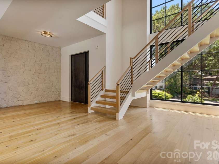 20218 Rainbow Circle, Cornelius, NC 28031.  MLS# CAR4387051, YatesRealty ID 34531. 