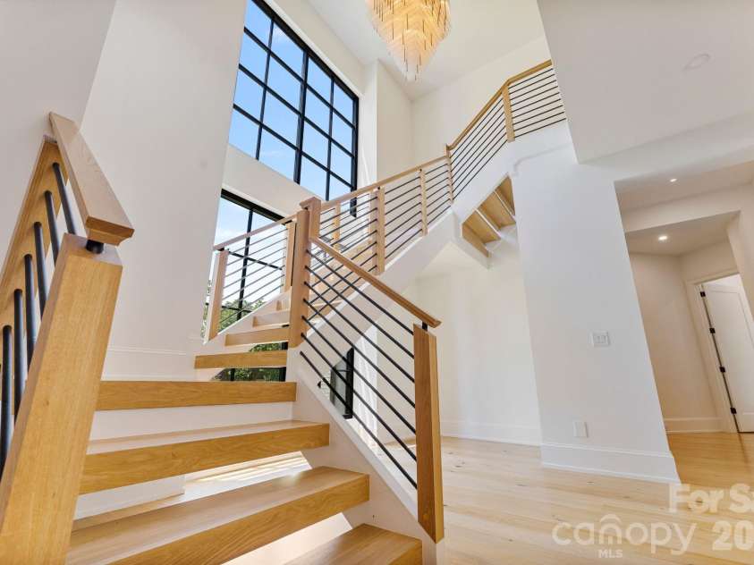 20218 Rainbow Circle, Cornelius, NC 28031.  MLS# CAR4387051, YatesRealty ID 34531. 