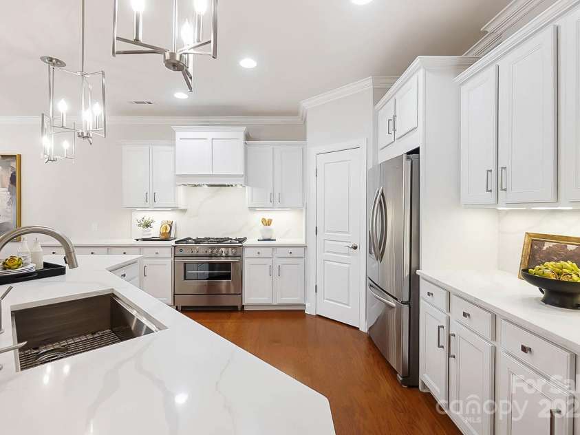 10205 Alouette Drive, Waxhaw, NC 28173.  MLS# CAR4253434, YatesRealty ID 34532. 