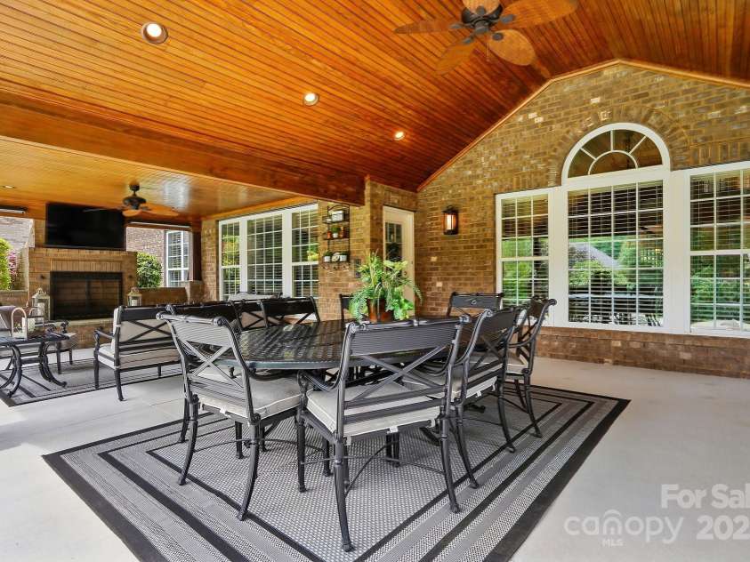 10205 Alouette Drive, Waxhaw, NC 28173.  MLS# CAR4253434, YatesRealty ID 34532. 