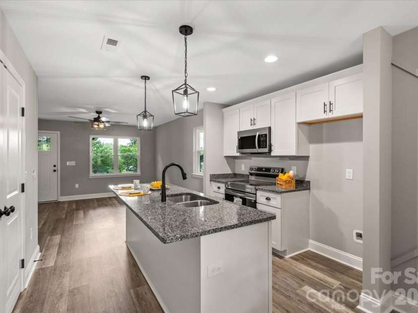 116 Newell Avenue, Kannapolis, NC 28081.  MLS# CAR4396956, YatesRealty ID 34532. 