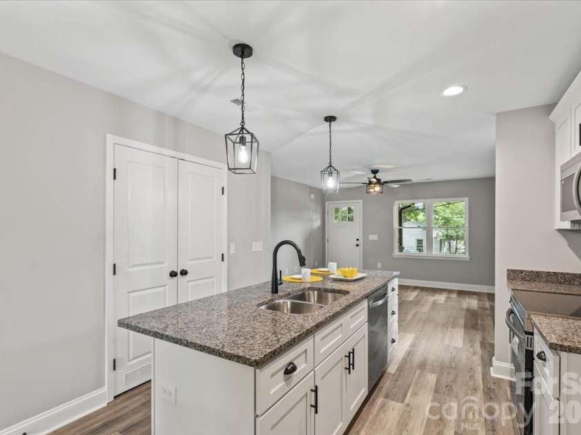 116 Newell Avenue, Kannapolis, NC 28081.  MLS# CAR4396956, YatesRealty ID 34532. 