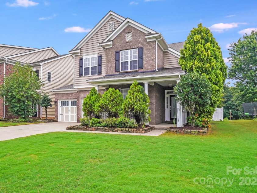 5917 Cactus Valley Road, Charlotte, NC 28277.  MLS# CAR4290407, YatesRealty ID 34533. 