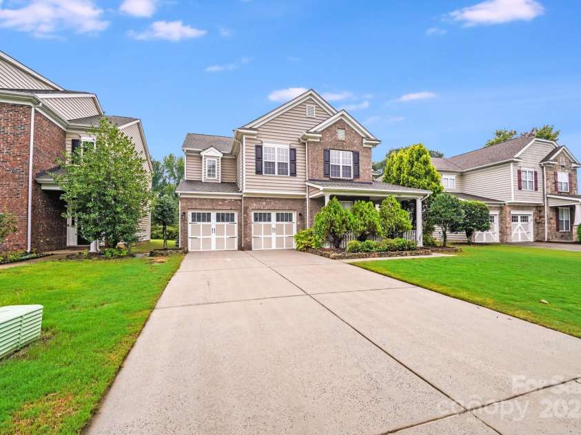 5917 Cactus Valley Road, Charlotte, NC 28277.  MLS# CAR4290407, YatesRealty ID 34533. 