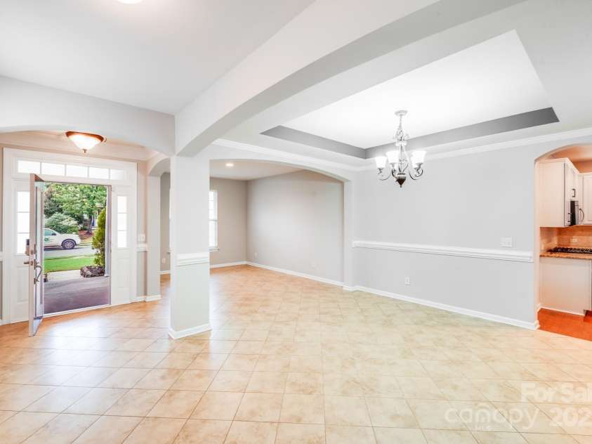 5917 Cactus Valley Road, Charlotte, NC 28277.  MLS# CAR4290407, YatesRealty ID 34533. 