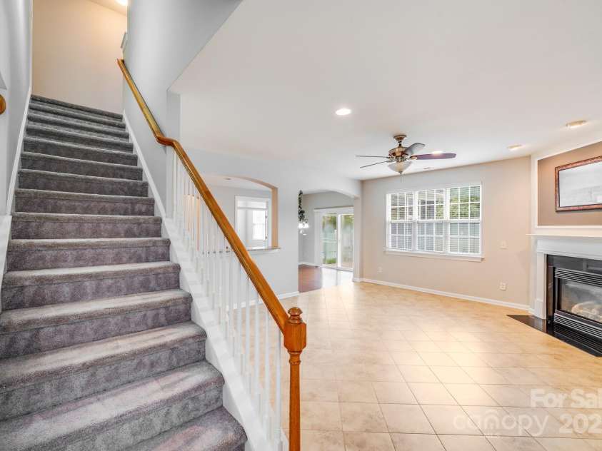 5917 Cactus Valley Road, Charlotte, NC 28277.  MLS# CAR4290407, YatesRealty ID 34533. 