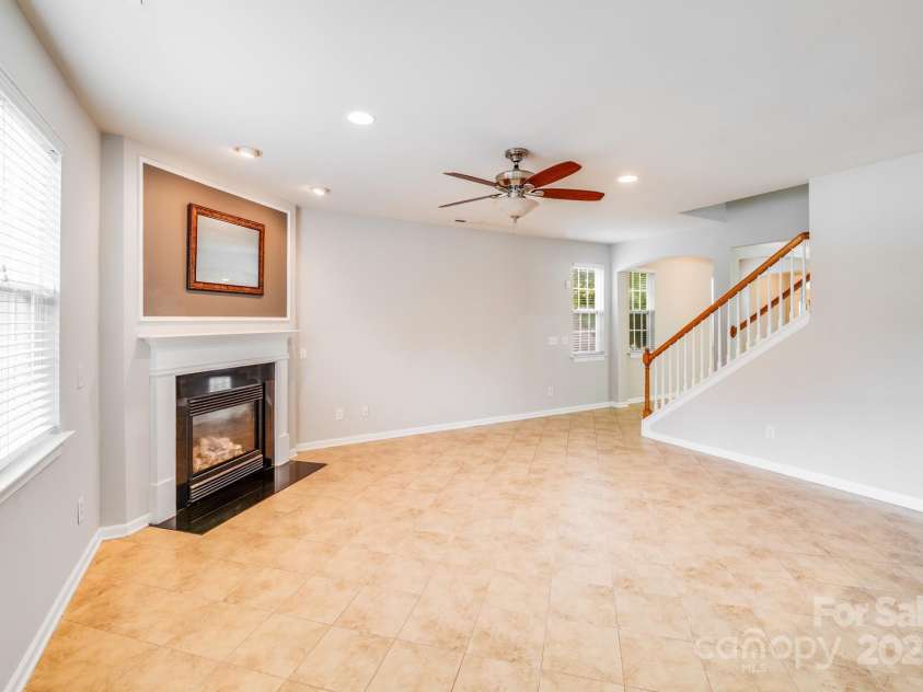 5917 Cactus Valley Road, Charlotte, NC 28277.  MLS# CAR4290407, YatesRealty ID 34533. 