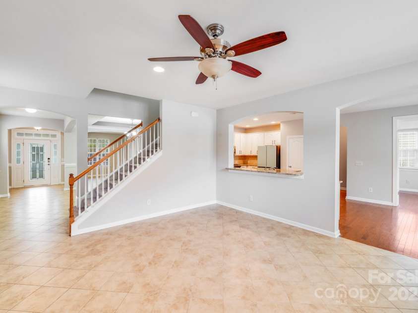 5917 Cactus Valley Road, Charlotte, NC 28277.  MLS# CAR4290407, YatesRealty ID 34533. 