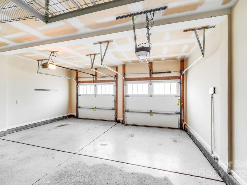 5917 Cactus Valley Road, Charlotte, NC 28277.  MLS# CAR4290407, YatesRealty ID 34533. 