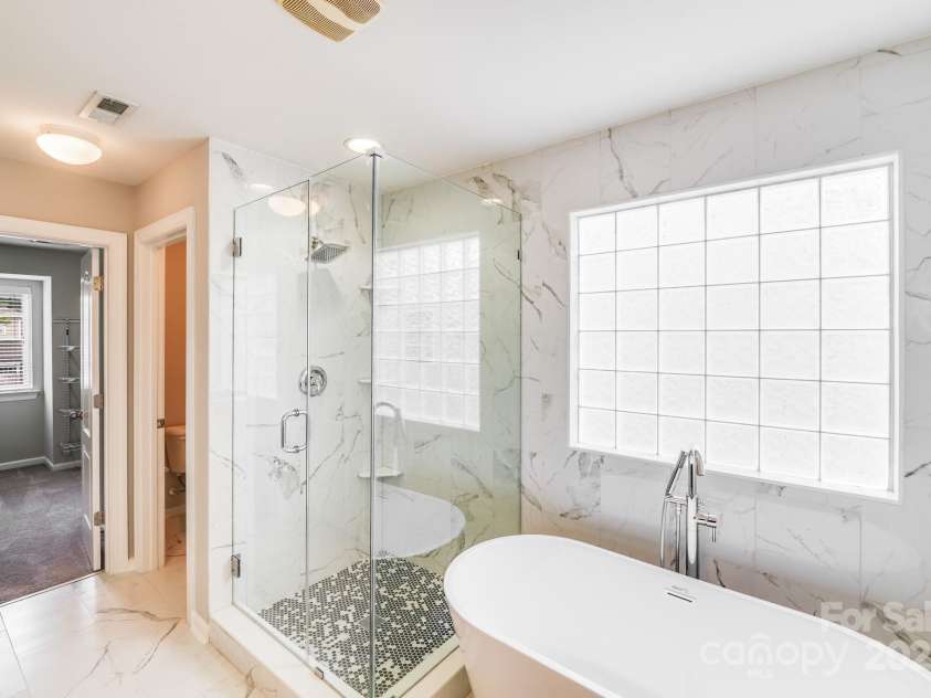 5917 Cactus Valley Road, Charlotte, NC 28277.  MLS# CAR4290407, YatesRealty ID 34533. 