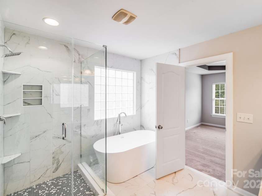 5917 Cactus Valley Road, Charlotte, NC 28277.  MLS# CAR4290407, YatesRealty ID 34533. 