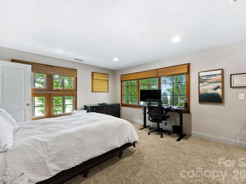 165 Woodstream Circle, Mooresville, NC 28117.  MLS# CAR4394552, YatesRealty ID 34534. 