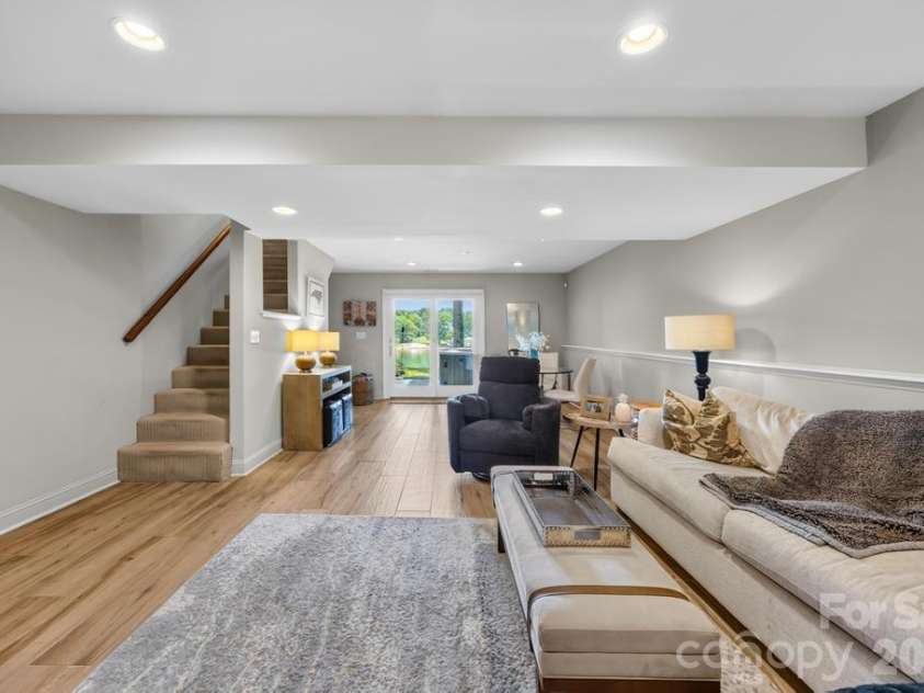 165 Woodstream Circle, Mooresville, NC 28117.  MLS# CAR4394552, YatesRealty ID 34534. 
