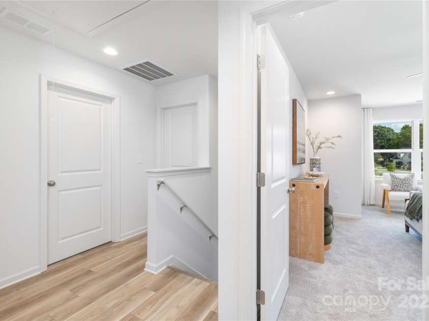 1145 Thayer Glen Court, Charlotte, NC 28213.  MLS# CAR4271760, YatesRealty ID 34535. 