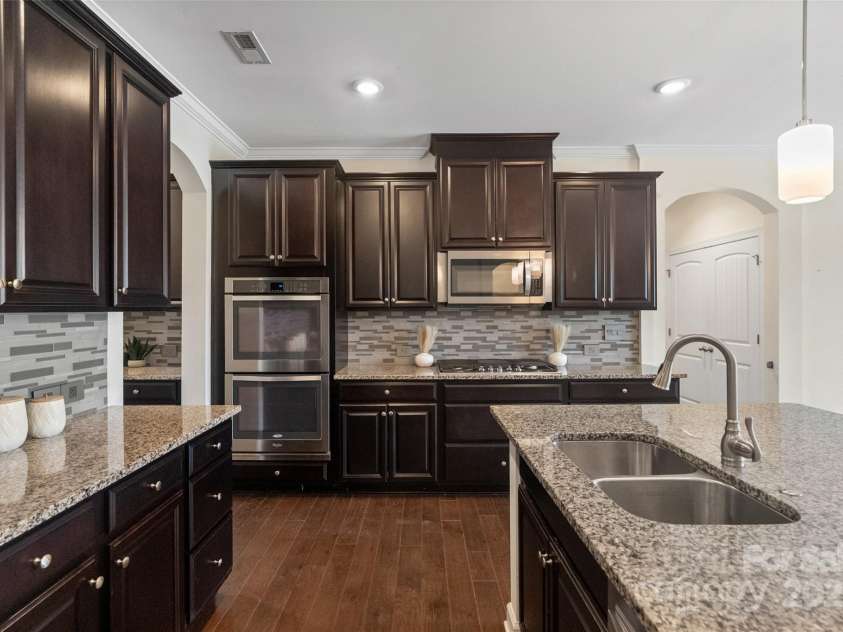 837 Tyne Drive, Fort Mill, SC 29715.  MLS# CAR4258383, YatesRealty ID 34536. 