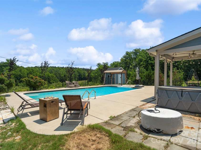 837 Tyne Drive, Fort Mill, SC 29715.  MLS# CAR4258383, YatesRealty ID 34536. 