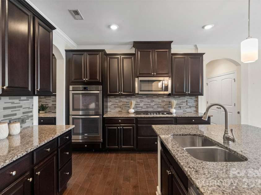 837 Tyne Drive, Fort Mill, SC 29715.  MLS# CAR4317315, YatesRealty ID 34536. 