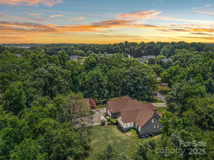 1316 Yellowood Court, Rock Hill, SC 29732.  MLS# CAR4278253, YatesRealty ID 34537. 