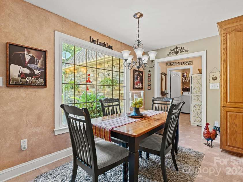 1316 Yellowood Court, Rock Hill, SC 29732.  MLS# CAR4278253, YatesRealty ID 34537. Breakfast Area
