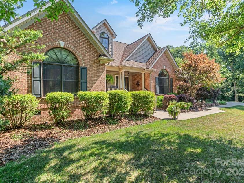1316 Yellowood Court, Rock Hill, SC 29732.  MLS# CAR4278253, YatesRealty ID 34537. Front View