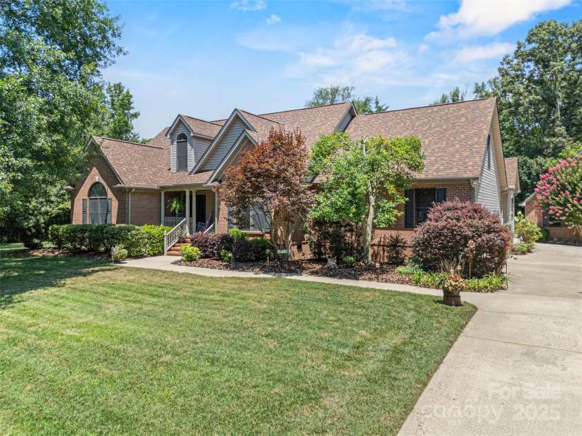 1316 Yellowood Court, Rock Hill, SC 29732.  MLS# CAR4278253, YatesRealty ID 34537. Front View