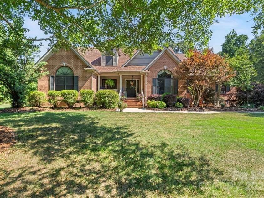 1316 Yellowood Court, Rock Hill, SC 29732.  MLS# CAR4278253, YatesRealty ID 34537. Front View