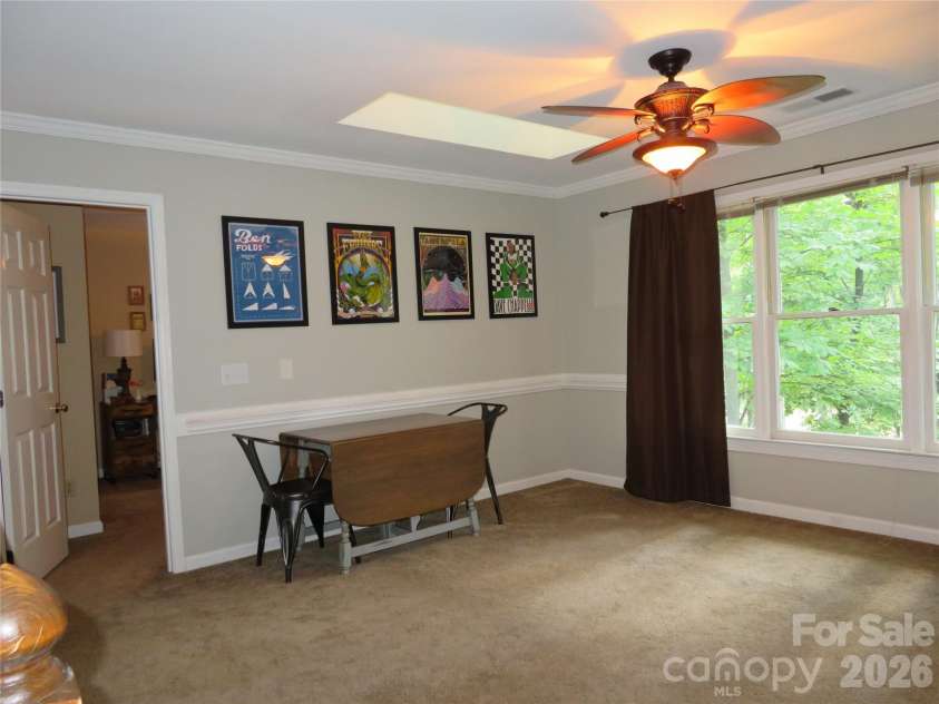 1843 Tanfield Drive, Matthews, NC 28105.  MLS# CAR4396451, YatesRealty ID 34538. Left side of the loft