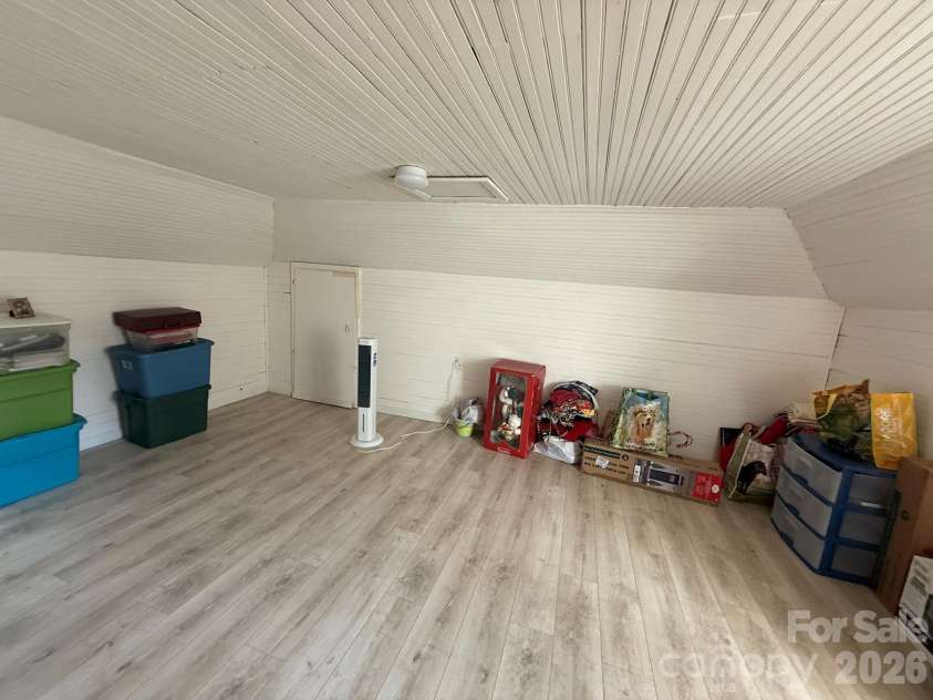 304 Main Avenue, Hildebran, NC 28637.  MLS# CAR4398663, YatesRealty ID 34539. 