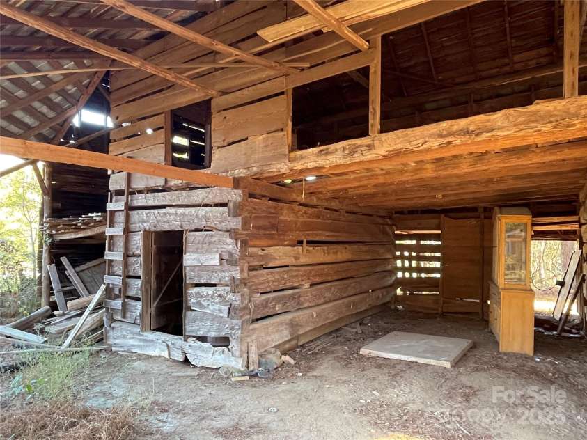 8725 Bringle Ferry Road, Salisbury, NC 28146.  MLS# CAR4218468, YatesRealty ID 3454. Stout timber at the large barn