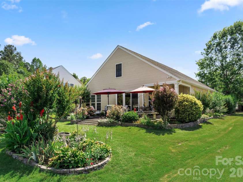 5201 Cressingham Drive, Indian Land, SC 29707.  MLS# CAR4394311, YatesRealty ID 34540. 
