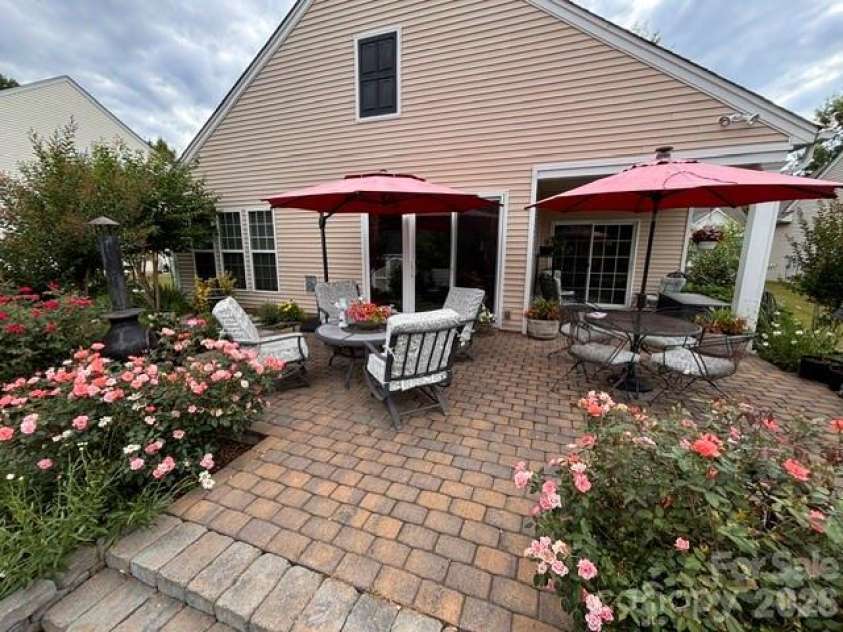 5201 Cressingham Drive, Indian Land, SC 29707.  MLS# CAR4394311, YatesRealty ID 34540. 