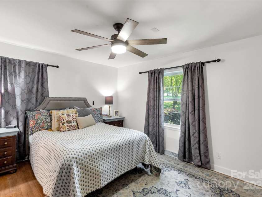 1033 Christopher Circle, Rock Hill, SC 29730.  MLS# CAR4283389, YatesRealty ID 34541. 