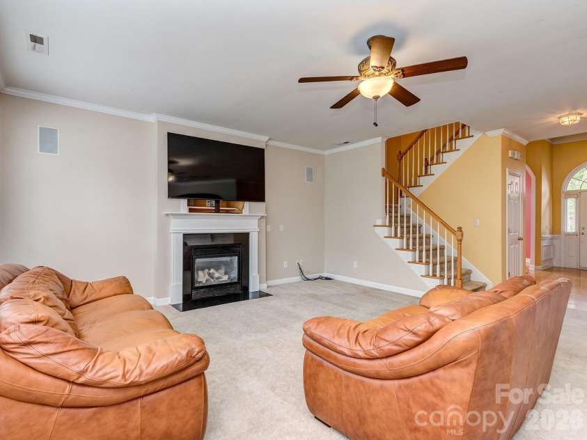 4027 Riseley Lane, Charlotte, NC 28270.  MLS# CAR4398348, YatesRealty ID 34541. 