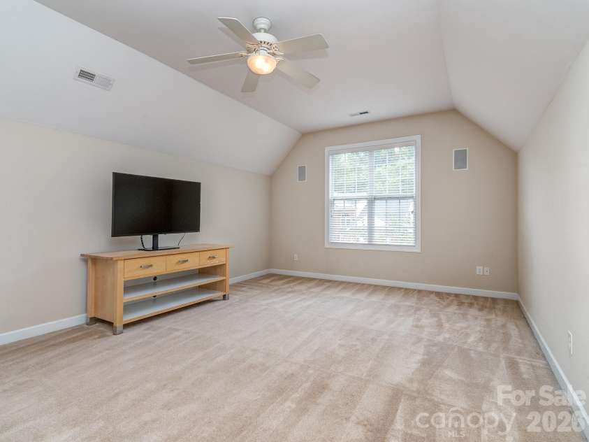 4027 Riseley Lane, Charlotte, NC 28270.  MLS# CAR4398348, YatesRealty ID 34541. 