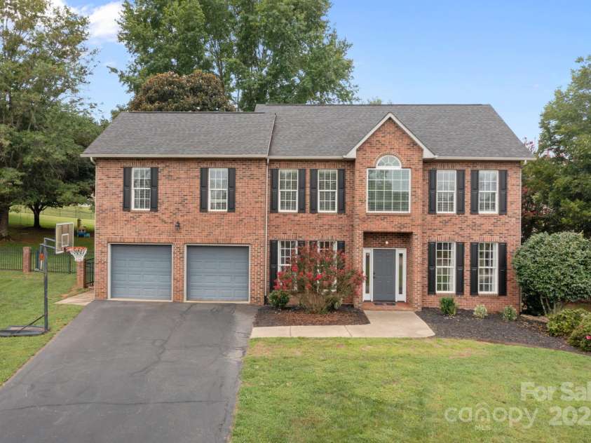 3645 Hogan Court, Conover, NC 28613.  MLS# CAR4291176, YatesRealty ID 34542. 