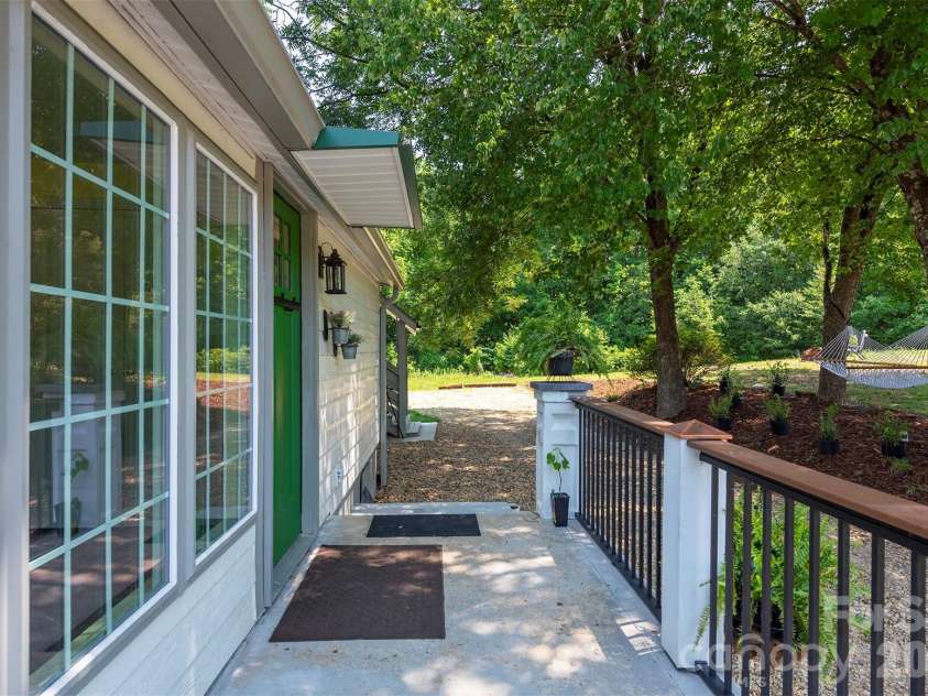 65 Walnut Street, Marion, NC 28752.  MLS# CAR4394484, YatesRealty ID 34542. 