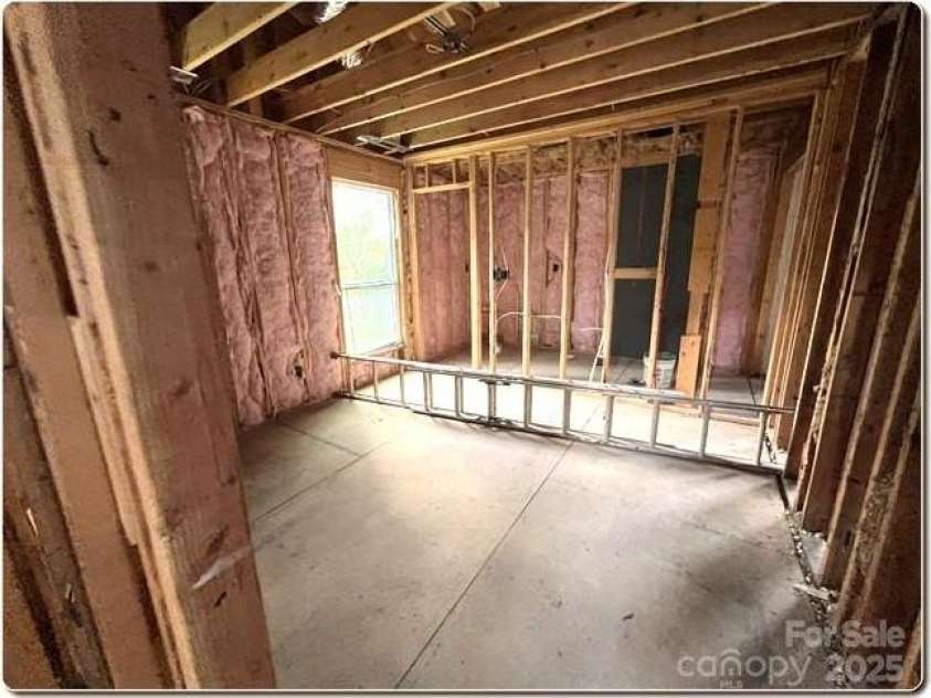 739 Kings Mountain Street, Clover, SC 29710.  MLS# CAR4268912, YatesRealty ID 34543. 