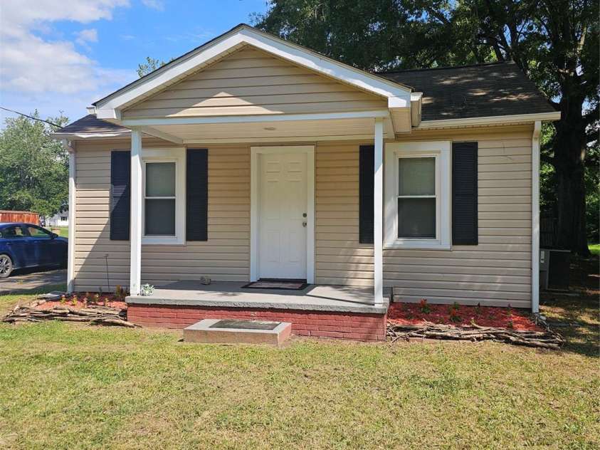 118 Dick Beam Road, Cherryville, NC 28021.  MLS# CAR4395754, YatesRealty ID 34545. 